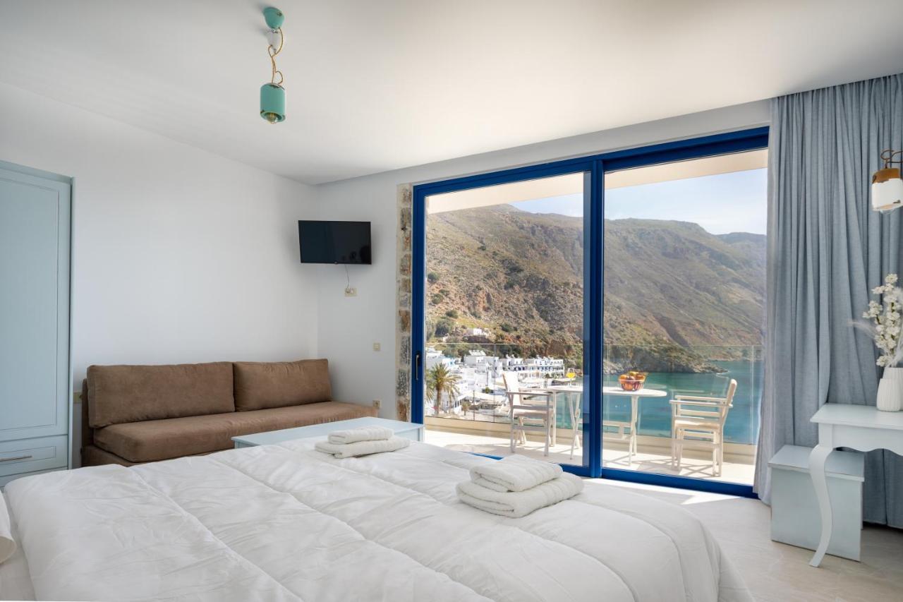 Molos Apartments Loutro Esterno foto