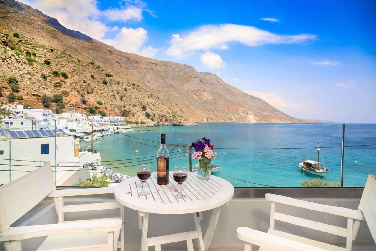 Molos Apartments Loutro Esterno foto